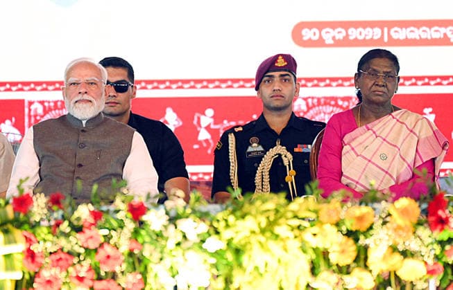 2nd Anniversary programme of the BJP Government in Odisha Mayurbhanj Odisha , Jun 20 (ANI): President Droupadi Murmu and Prime Minister Narendra Modi at the second-anniversary programme of the BJP-led Odisha government at Rairangpur, Mayurbhanj, on Saturday. Mayurbhanj Odisha India Copyright: xANIx ANI_20260620431