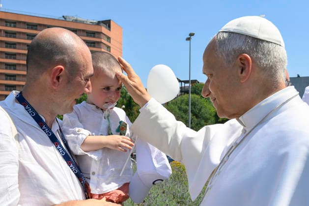 ITALY - POPE LEO XIV ARRIVES FOR A PASTORAL VISIT IN PAVIA - 2026 6 20 Italy, Pavia, Vatican, 2026 06 20 Pope Leo XIV Visit to the National Center for Oncological Hadron Therapy during a pastoral visit in Pavia EDITORIAL USE ONLY - NO BOOKS Copyright: xVATICANxMEDIAx