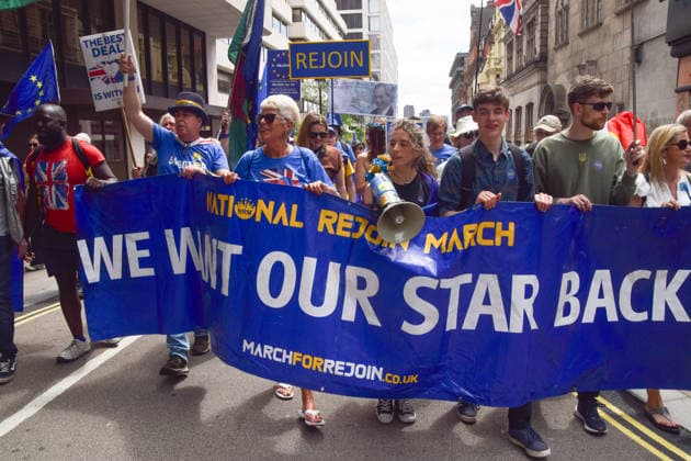 June 20, 2026, London, England, United Kingdom: Protesters pass through Central London during the National Rejoin March, calling on the UK government to rejoin the European Union on the tenth anniversary of the Brexit referendum. London United Kingdom - ZUMAv130 20260620_zip_v130_028 Copyright: xVukxValcicx