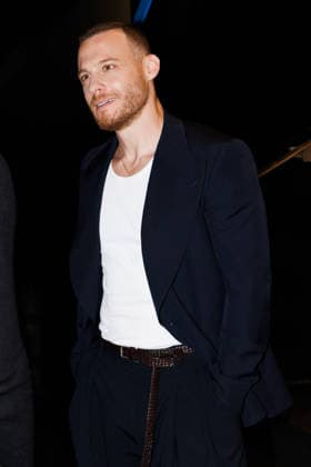 News - Dolce&Gabbana Spring 2027 Men s Collections Show - Celebrities MILAN, ITALY - JUNE 20, 2026: Kerem Bursin leaves the Dolce&amp;Gabbana Men s Spring Summer 2027 collection runway show during the Milan Fashion Week Menswear in Milan, Italy. Photo: Cinzia Camela. Milan Metropol Italy Copyright: xCinziaxCamelax xLiveMediax LPN_2529183