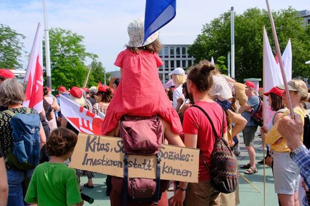 20.06.2026 xkhx Kassel,, DGB und ver.di Nordhessen. Demonstration Kundgebung: Gegen den sozialen Kahlschlag Kürzen nicht mit uns! - *** June 20, 2026, xkhx Kassel, DGB and ver.di North Hesse KH