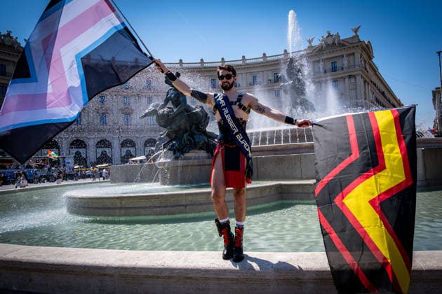 June 20, 2026, Rome, Rm, Italy: Tens of thousands of people take part in the 32nd edition of the Pride Parade in the streets of Rome. Rome Italy - ZUMAg256 20260620_znp_g256_031 Copyright: xMarcoxDixGianvitox