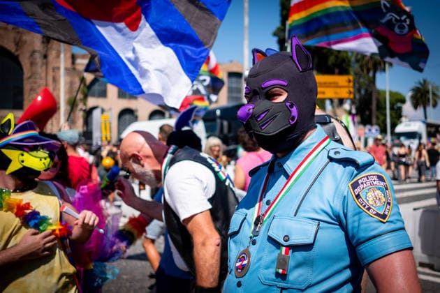 June 20, 2026, Rome, Rm, Italy: Tens of thousands of people take part in the 32nd edition of the Pride Parade in the streets of Rome. Rome Italy - ZUMAg256 20260620_znp_g256_034 Copyright: xMarcoxDixGianvitox