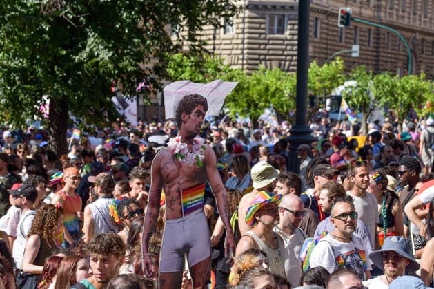 June 20, 2026, Rome, Rome, Italy: People attend the annual Roma Pride parade for LGBTQ+ rights in Rome on June 20, 2026. Rome Italy - ZUMAn299 20260620_zip_n299_028 Copyright: xVincenzoxNuzzolesex