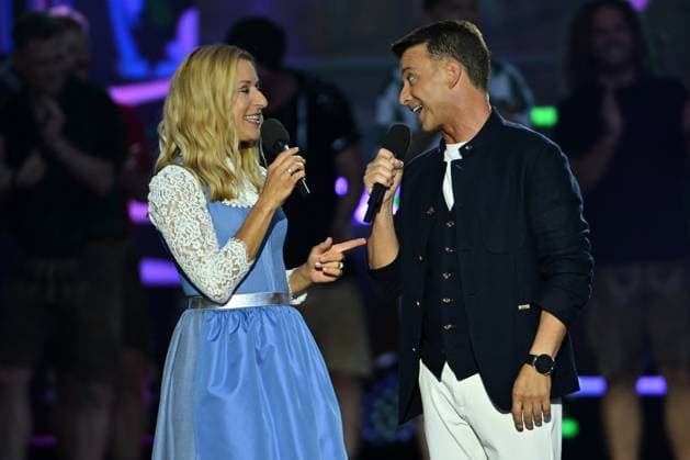 20.06.2026 - Bad Kleinkirchheim - St. Oswald am Hoferriegel in Österreich (AUT) - Wenn die Musi spielt Sommer Open Air 2026- im Bild: Stefanie Hertel und Marco Ventre, *** June 20, 2026, Bad Kleinkirchheim, St. Oswald am Hoferriegel, Austria, AUT