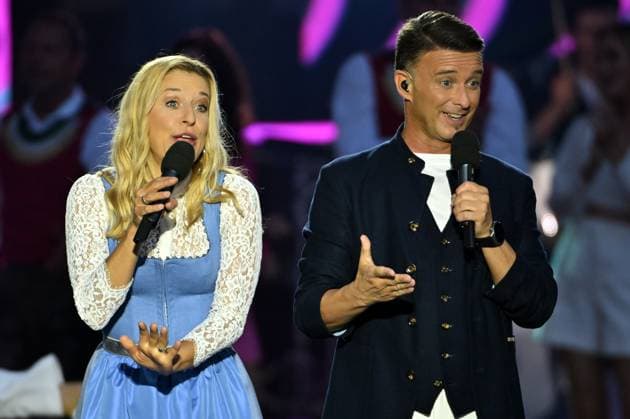 20.06.2026 - Bad Kleinkirchheim - St. Oswald am Hoferriegel in Österreich (AUT) - Wenn die Musi spielt Sommer Open Air 2026- im Bild: Stefanie Hertel und Marco Ventre, *** June 20, 2026, Bad Kleinkirchheim, St. Oswald am Hoferriegel, Austria, AUT