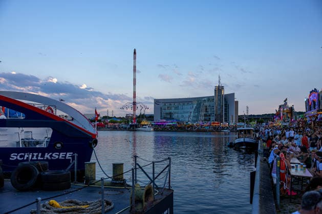 20.06.2026 Kieler Woche 2026 Eindrücke und Szenen vom Eröffnungstag Jahrmarkt an der Hörn Kiel Innenstadt Schleswig Holstein Deutschland *** June 20, 2026 Kiel Week 2026