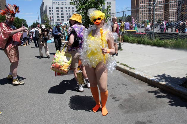 June 20, 2026, Brooklyn, New York, United States: Brooklyn, New York June 20,.2026..The Mermaid Parade is the nation s largest art parade, and one of New York City s greatest summer events. Brooklyn United States - ZUMAc272 20260620_znp_c272_013 Copyright: xEmilyxCotlerx