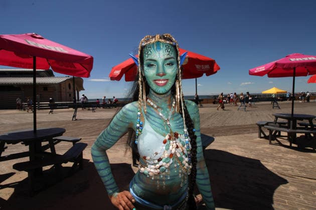 June 20, 2026, Brooklyn, New York, USA: Brooklyn, New York June 20,.2026..The Mermaid Parade is the nation s largest art parade, and one of New York City s greatest summer events. Brooklyn USA - ZUMAct2_ 20260620_faf_ct2_013 Copyright: xBrucexCotlerx