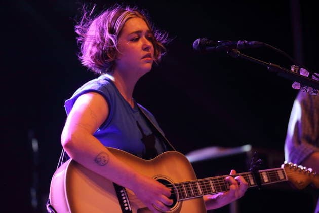 Lindsey Jordan alias Snail Mail bei einem Konzert im Columbia Theater in Berlin, 20. Juni 2026. Snail Mail Konzert Berlin *** Lindsey Jordan, also known as Snail Mail, at a concert at the Columbia Theater in Berlin, June 20, 2026 Snail Mail Concert Berlin,detected_source_language