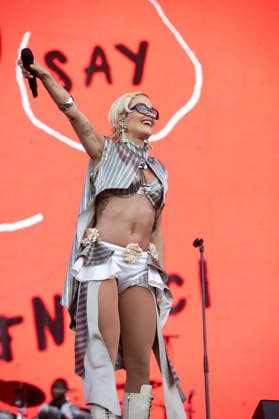IPA85897601 - England, Isle of Wight Festival - Saturday - Rita Ora  Copyright: xCRISTINAxMASSEIx xx 85897601