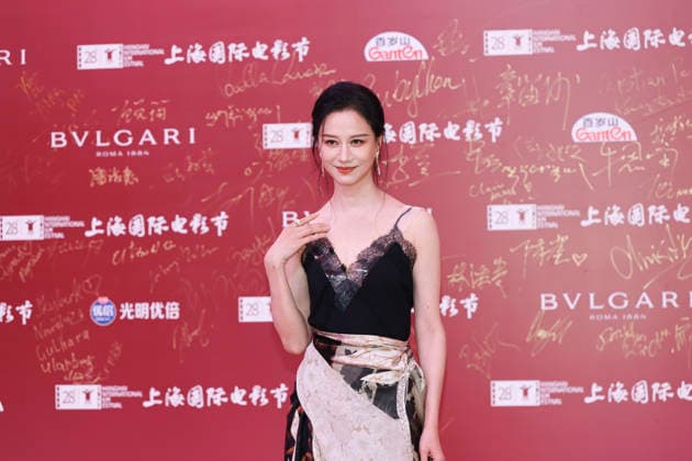 SHANGHAI, CHINA - JUNE 20: Actress Ni Hongjie arrives at the red carpet of the closing ceremony for the 28th Shanghai International Film Festival on June 20, 2026 in Shanghai, China.  Copyright: xVCGx 111649393092