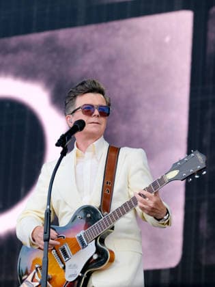 Rick Astley performs at the Isle of Wight festival in Newport, UK - 20 Jun 2026 English singer, songwriter, radio DJ and podcaster, Richard Paul Astley, known professionally as Rick Astley, performing live on stage at the Isle of Wight festival. His debut single Never Gonna Give You Up was a No. 1 hit in more than 25 countries, winning the 1988 Brit Award for Best British Single Newport United Kingdom Copyright: xDawnxFletcher-Parkx xSOPAxImagesx DSCF5239