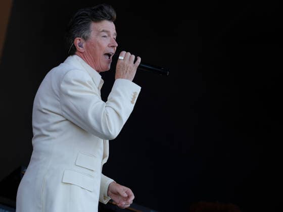 Rick Astley performs at the Isle of Wight festival in Newport, UK - 20 Jun 2026 English singer, songwriter, radio DJ and podcaster, Richard Paul Astley, known professionally as Rick Astley, performing live on stage at the Isle of Wight festival. His debut single Never Gonna Give You Up was a No. 1 hit in more than 25 countries, winning the 1988 Brit Award for Best British Single Newport United Kingdom Copyright: xDawnxFletcher-Parkx xSOPAxImagesx DSCF5297