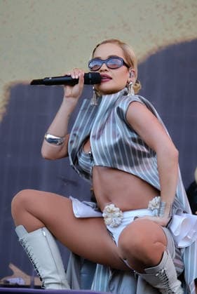 Rita Ora performs at the Isle of Wight festival in Newport, UK - 20 Jun 2026 Yugoslavian born singer songwriter and actor Rita Sahatçiu Ora, known professionally as Rita Ora, performing live on stage at the isle of Wight festival. Newport United Kingdom Copyright: xDawnxFletcher-Parkx xSOPAxImagesx DSCF5481