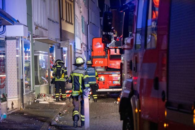 Blaulicht: Dachstuhlbrand in der Kanzleistrasse Reutlingen am 21.06.2026, Blaulicht: Dachstuhlbrand in der Kanzleistrasse Reutlingen am 21.06.2026, *** Emergency Copyright: xEibner-Pressefoto DimitrixDrofitx EP_ddh