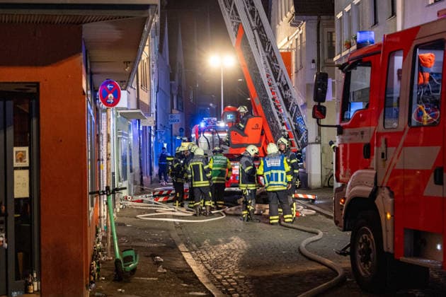 Blaulicht: Dachstuhlbrand in der Kanzleistrasse Reutlingen am 21.06.2026, Blaulicht: Dachstuhlbrand in der Kanzleistrasse Reutlingen am 21.06.2026, *** Emergency Copyright: xEibner-Pressefoto DimitrixDrofitx EP_ddh