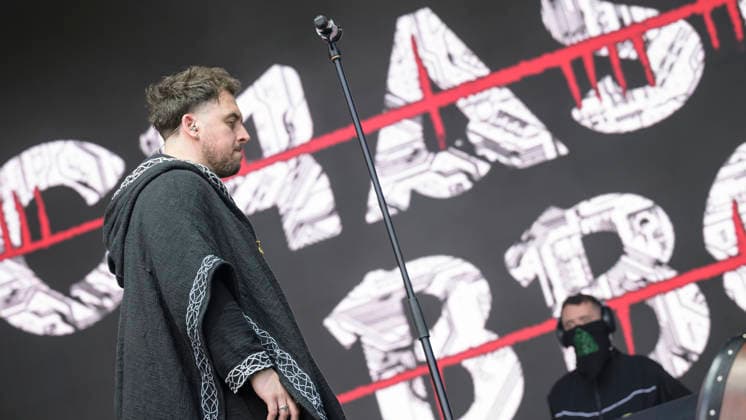 Musical Festival in Glasgow, UK - 20 Jun 2026 Ted Conway of Chasing Abbey performs live on stage at Glasgow Green. Glasgow United Kingdom Copyright: xStuartxWestwoodx xSOPAxImagesx SWESTWOOD10