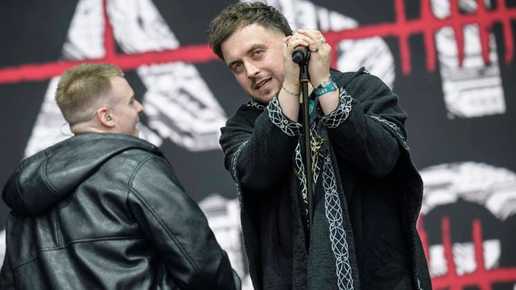 Musical Festival in Glasgow, UK - 20 Jun 2026 Ronan Bell, Ted Conway of Chasing Abbey perform live on stage at Glasgow Green. Glasgow United Kingdom Copyright: xStuartxWestwoodx xSOPAxImagesx SWESTWOOD16