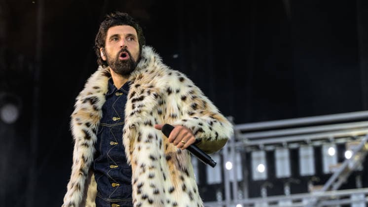 Musical Festival in Glasgow, UK - 20 Jun 2026 Sergio Pizzorno of Kasabian performs live on stage at Glasgow Green. Glasgow United Kingdom Copyright: xStuartxWestwoodx xSOPAxImagesx SWESTWOOD51