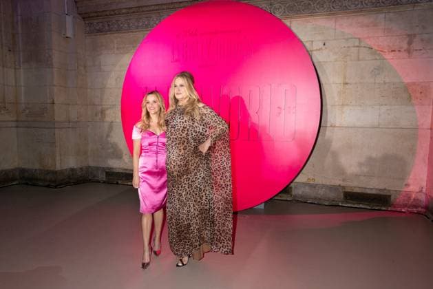 Reese Witherspoon, Jennifer Coolidge at arrivals for ELLE WORLD Grand Opening, Hall des Lumieres, New York, NY, June 20, 2026. Photo By: Ryan Billings Everett Collection ELLE WORLD Grand Opening PUBLICATIONXNOTxINxCANxCHNxFRAxITAxJPNxNORxPOLxRUSxESPxUKxUSA