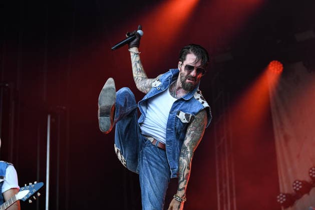 The Boss Hoss Back to the Boots LIVE Summer 2026, Kluturfabrik Cortendorf Concert, Live Music The Boss Hoss Back to the Boots LIVE Summer 2026 20 Jun 2026 Kluturfabrik Cortendorf, Coburg, Germany Image: Alec Boss Burns Völkel, of The Boss Hoss, performing in the Kluturfabrik Cortendorf during Back to the Boots Tour. Copyright: xPresseFotoxEvansx