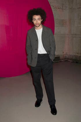 Zac Looker beim Amazon Prime Video Popup Event Elle World zum 25. Geburtstag des Films ˜Legally Blonde Natürlich blond˜ und zur Serie ˜Elle˜ in der Hall des Lumieres. New York, 20.06.2026 *** Zac Looker at the Amazon Prime Video pop-up event Elle World, celebrating the 25th anniversary of the film ˜Legally Blonde˜ and the series ˜Elle˜, at the Hall des Lumières in New York, June 20, 2026,detected_source_language Foto:xB.xHinex xFuturexImagex elle_6604