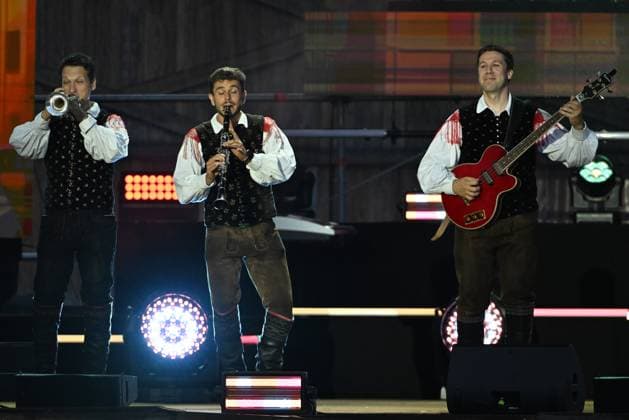 20.06.2026 - Bad Kleinkirchheim - St. Oswald am Hoferriegel in Österreich (AUT) - Wenn die Musi spielt Sommer Open Air 2026- im Bild: Saso Avsenik und seine Oberkrainer, *** June 20, 2026, Bad Kleinkirchheim, St. Oswald am Hoferriegel, Austria, AUT