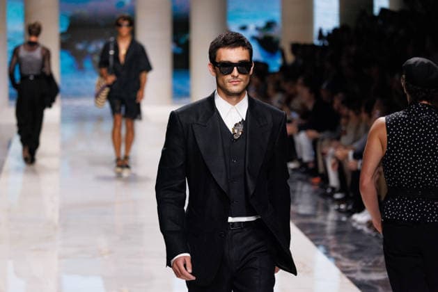 News - Dolce&Gabbana - Runway - Milan Fashion Week - Menswear Spring Summer 2027 MILAN, ITALY - JUNE 20, 2026: Models walk the runway during the Dolce&amp;Gabbana Men s Spring Summer 2027 collection fashion show as part of Milan Fashion Week Menswear in Milan, Italy. Photo: Cinzia Camela. Milan Metropol Italy Copyright: xCinziaxCamelax xLiveMediax LPN_2529280