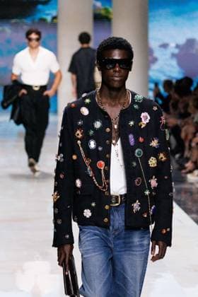 News - Dolce&Gabbana - Runway - Milan Fashion Week - Menswear Spring Summer 2027 MILAN, ITALY - JUNE 20, 2026: Models walk the runway during the Dolce&amp;Gabbana Men s Spring Summer 2027 collection fashion show as part of Milan Fashion Week Menswear in Milan, Italy. Photo: Cinzia Camela. Milan Metropol Italy Copyright: xCinziaxCamelax xLiveMediax LPN_2529285
