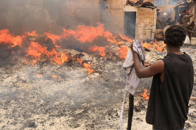 Blaze destroys shops at Nairobi s Gikomba Market NAIROBI, KENYA - JUNE 21: People inspect the damage and try to salvage their belongings after a fire broke out at Gikomba Market in Nairobi, Kenya, on June 21, 2026. Numerous shops were destroyed in the blaze as firefighters worked to contain the fire. Lucas Mukasa Anadolu Nairobi Kenya. Editorial use only. Please get in touch for any other usage.  Copyright: x2026xAnadoluxLucasxMukasax