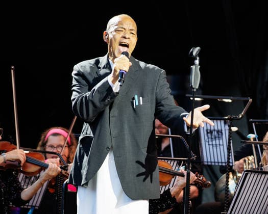 Roland Gift of Fine Young Cannibals performing live at the 80s Classical Show at the Hampton Court Palace Festival, London, UK on 20th June 2026 Roland Gift of Fine Young Cannibals performing live at the 80s Classical Show at the Hampton Court Palace Festival, London, UK on 20th June 2026, Credit:Manuela Langotsch Avalon United Kingdom, London, Hampton Court Palace Festival  Copyright: xManuelaxLangotschx xAvalonx 1111609778