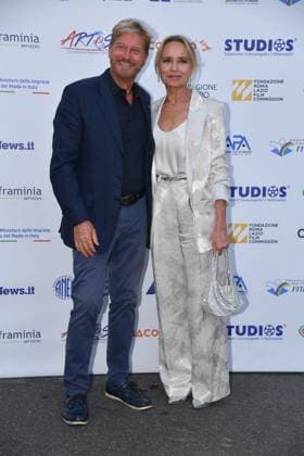IPA85908661 - Rome, Via Veneto, 2026 Pellicola D Oro Award; Pictured: Gloria Guida and her brother  Copyright: xVincenzoxLandix xVincenzoxLandix 85908661