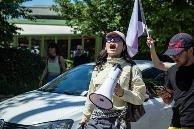June 21, 2026, Istanbul, Istanbul, Turkey: Activists participate in the 12th Trans Pride March in the Kadikoy district of Istanbul, Turkey, on June 21, 2026. Following the conclusion of the march and after participants had dispersed, police detained several people, including journalists covering the event. The annual march was organized to raise awareness of transgender rights and issues affecting the LGBTQ+ community. Istanbul Turkey  - ZUMAt171 20260621_zip_t171_020 Copyright: xAbdullahxTepelix