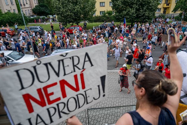 March and demonstration staged by group Million Moments for Democracy in front of the Czech Television in Prague, calling for dismissal of Culture Minister Oto Klempir (Motorists) and in support of public media, on June 21, 2026, Prague, Czech Republic. (CTKxPhoto OndrejxDeml) CTKPhotoP2026062104455  CTKPhotoP2026062104455