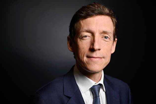 Edouard Geffray On Dimanche En Politique - Paris French Minister of Education Edouard Geffray poses for pictures ahead of an interview for Dimanche En Politique on France 3 channel in Paris, France on June 21, 2026. Photo by Stephane Le Tellec ABACAPRESS.COM Paris Ile-de-France France  Copyright: xLexTellecxStephane ABACAx