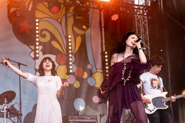 IPA85913969 - England, Isle of Wight Festival - Sunday - Abigail Morris on stage with Lucia and the Best Boys  Copyright: xcristinaxmasseix xx 85913969