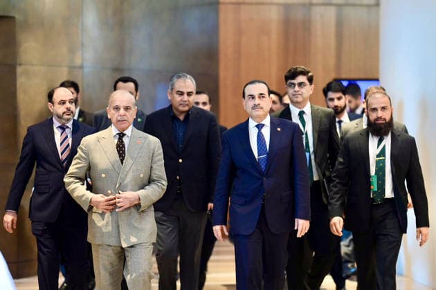 June 21, 2026, Peshawar, Peshawar, Pakistan: Prime Minister Shehbaz Sharif, U.S. Vice President J.D. Vance and Qatari Prime Minister Interact with Media Ahead of U.S.-Iran Talks..Bürgenstock, Switzerland, June 21, 2026 Muhammad Shehbaz Sharif, accompanied by J.D. Vance and Sheikh Mohammed bin Abdulrahman bin Jassim Al Thani, interacts with members of the media prior to the commencement of technical-level talks between the United States and Iran in Bürgenstock on June 21, 2026. The discussions, hosted by Pakistan as part of the implementation process of the Islamabad Memorandum of Understanding, are aimed at advancing diplomatic engagement and regional stability. Peshawar Pakistan  - ZUMAa217 20260621_znp_a217_006 Copyright: xHussainxAlix