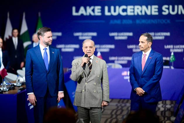June 21, 2026, Peshawar, Peshawar, Pakistan: Prime Minister Shehbaz Sharif, U.S. Vice President J.D. Vance and Qatari Prime Minister Interact with Media Ahead of U.S.-Iran Talks..Bürgenstock, Switzerland, June 21, 2026 Muhammad Shehbaz Sharif, accompanied by J.D. Vance and Sheikh Mohammed bin Abdulrahman bin Jassim Al Thani, interacts with members of the media prior to the commencement of technical-level talks between the United States and Iran in Bürgenstock on June 21, 2026. The discussions, hosted by Pakistan as part of the implementation process of the Islamabad Memorandum of Understanding, are aimed at advancing diplomatic engagement and regional stability. Peshawar Pakistan - ZUMAa217 20260621_znp_a217_008 Copyright: xHussainxAlix