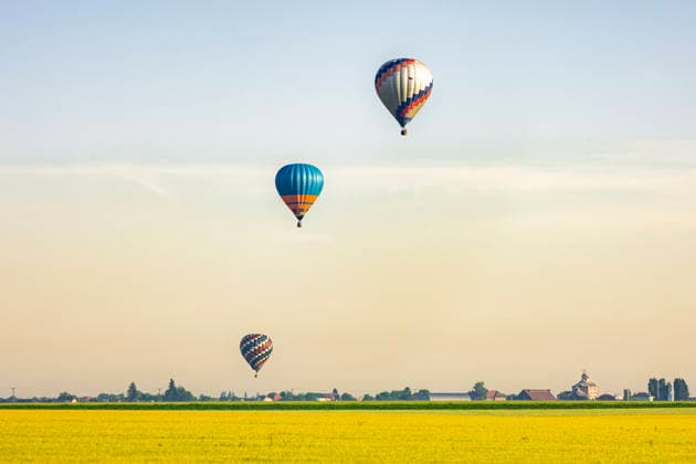 Meeting of pilots and owners of hot air balloons, on June 21, 2026, in Katusice, near Bela pod Bezdezem, Czech Republic. (CTKxPhoto RadekxPetrasek) CTKPhotoP2026062102325  CTKPhotoP2026062102325