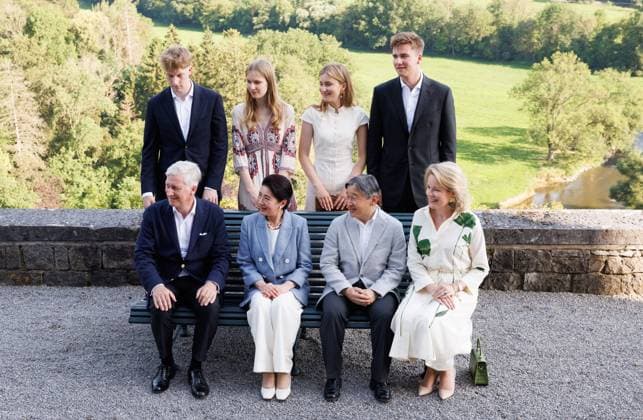 State Visit Of The Emperor And The Empress Of Japan to Belgium (First Row) King Philippe - Filip of Belgium, Japanese Empress Masako, Japanese Emperor Naruhito, Queen Mathilde of Belgium, (Second Row) Prince Emmanuel, Princess Eleonore, Crown Princess Elisabeth and Prince Gabriel pose for photographers during the family picture at the Royal Domain of Ciergnon during the official state visit of the Japanese Emperor and Empress to Belgium, on Sunday 21 June 2026, in Ciergnon. The Emperor and Empress of Japan visit Belgium from June 20-25. BELGA PHOTO POOL BENOIT DOPPAGNE Houyet Belgium  Copyright: xPoolxBenoitxDoppagnex