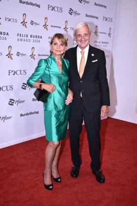 Uschi Glas und Dieter Hermann beim Felix Burda Award am 21.06.2026 im Axika in Berlin Uschi Glas and her husband Dieter Hermann attend the Felix Burda Award ceremony on June 21, 2026 at the Axika in Berlin, Germany Felix Burda Award in Berlin *** Uschi Glas and Dieter Hermann at the Felix Burda Award on June 21, 2026, at the Axika in Berlin Uschi Glas and her husband Dieter Hermann attend the Felix Burda Award ceremony on June 21, 2026, at the Axika in Berlin, Germany Felix Burda Award in Berlin,detected_source_language 