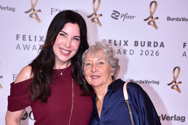 Alexandra Polzin and her mother Regina Polzin attend the Felix Burda Award ceremony on June 21, 2026 at the Axika in Berlin, Germany Felix Burda Award in Berlin *** Alexandra Polzin and her mother, Regina Polzin, attend the Felix Burda Award ceremony on June 21, 2026, at the Axika in Berlin, Germany. Felix Burda Award in Berlin,detected_source_language