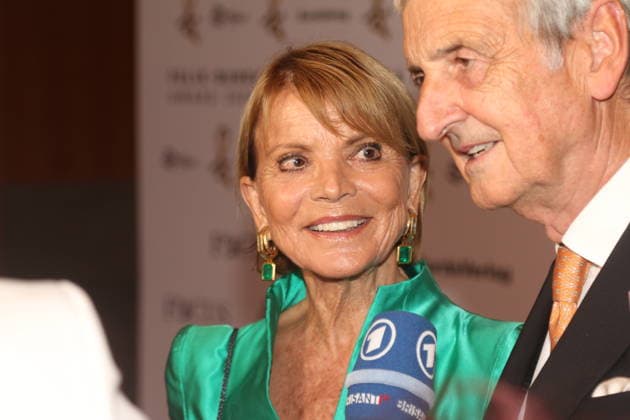 Uschi Glas und Dieter Hermann bei der 21. Verleihung des Felix Burda Award 2026 im Axica-Kongress- und Tagungszentrum. Berlin, 21.06.2026 *** Uschi Glas and Dieter Hermann at the 21st Felix Burda Award Ceremony in 2026 at the Axica Congress and Conference Center in Berlin, June 21, 2026,detected_source_language Copyright: xAgenturxMatthiasxWehnertx xM.xGränzdörferx