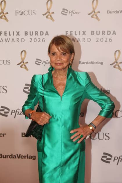 Uschi Glas bei der 21. Verleihung des Felix Burda Award 2026 im Axica-Kongress- und Tagungszentrum. Berlin, 21.06.2026 *** Uschi Glas at the 21st Felix Burda Award Ceremony in 2026 at the Axica Congress and Conference Center in Berlin, June 21, 2026,detected_source_language Copyright: xAgenturxMatthiasxWehnertx xM.xGränzdörferx