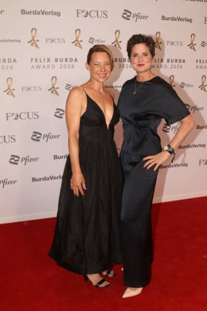 Gast und Susanne Kellermann bei der 21. Verleihung des Felix Burda Award 2026 im Axica-Kongress- und Tagungszentrum. Berlin, 21.06.2026 *** Gast and Susanne Kellermann at the 21st Felix Burda Award Ceremony in 2026 at the Axica Congress and Conference Center in Berlin, June 21, 2026,detected_source_language Copyright: xAgenturxMatthiasxWehnertx xM.xGränzdörferx