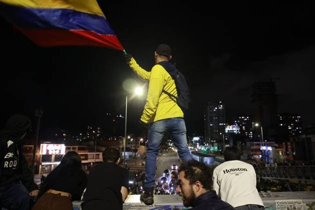 Protest Against Colombian Election Results BOGOTA, COLOMBIA JUNE 21, 2026: Supporters of presidential candidate Ivan Cepeda block one of the main streets in Bogota, Colombia, during a protest following the 2026 presidential election. BogotÃ CO Copyright: x xAntonioxCasciox xJNAxPressx