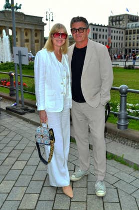 Susanne Sigl und Hans Sigl beim Felix Burda Award im AXICA Hausl in Berlin am 21.06.2026 *** Susanne Sigl and Hans Sigl at the Felix Burda Award ceremony at AXICA Hausl in Berlin on June 21, 2026,detected_source_language