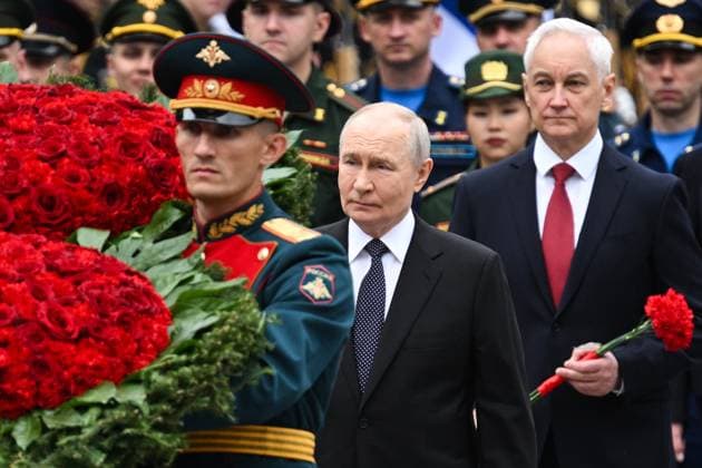 Russia Putin WWII Memory and Sorrow Day 9193329 22.06.2026 Russian President Vladimir Putin attends a wreath-laying ceremony at the Tomb of the Unknown Soldier by the Kremlin wall on the Day of Memory and Sorrow, marking the 85th anniversary of the Nazi German invasion of the Soviet Union during the World War Two, in Moscow, Russia. Defence Minister Andrei Belousov, is at right. Alexey Filippov Sputnik Moscow Russia  Copyright: xAlexeyxFilippovx