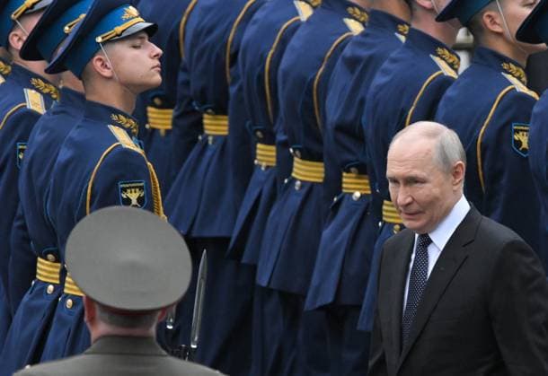 Russia Putin WWII Memory and Sorrow Day 9193347 22.06.2026 Russian President Vladimir Putin attends a wreath-laying ceremony at the Tomb of the Unknown Soldier by the Kremlin wall on the Day of Memory and Sorrow, marking the 85th anniversary of the Nazi German invasion of the Soviet Union during the World War Two, in Moscow, Russia. Sergey Guneev Sputnik Moscow Russia  Copyright: xSergeyxGuneevx